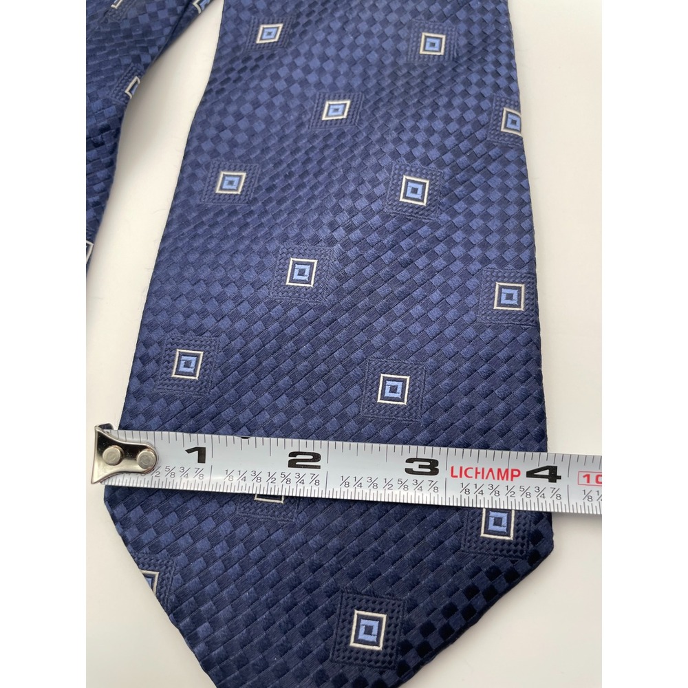 Donald J Trump Signature Collection Mens Navy Blue Geometric 100% Silk Necktie - Picture 4 of 4